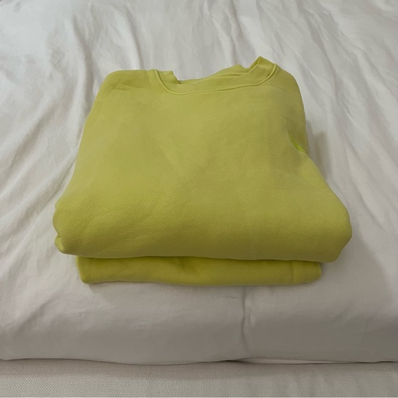 New! SET ACTIVE Sweat Set in Highlighter. Size Small. - Picture 2 of 9